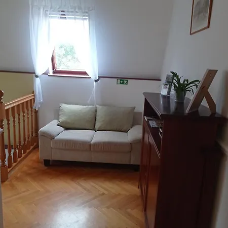 Szent Gyoergy Vendeghaz Es Rendezvenyterem 게스트하우스 3*
